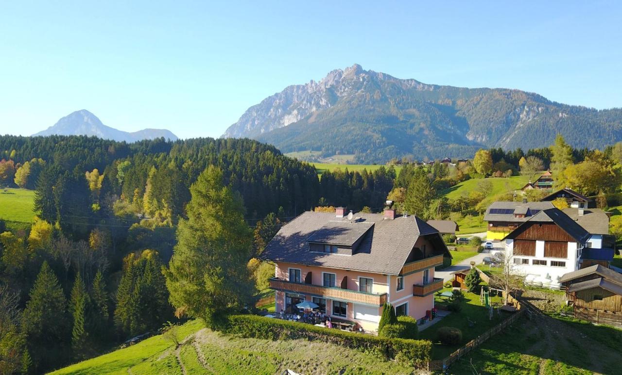 Tieschnhof Otel Grobming Dış mekan fotoğraf